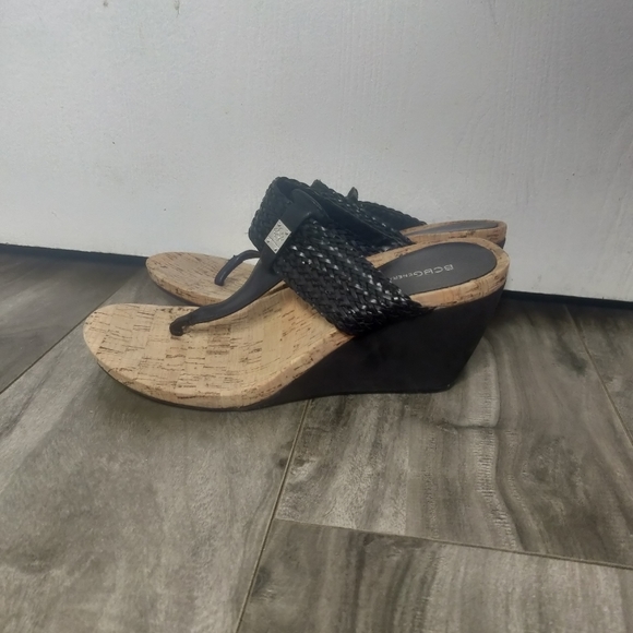 BCBG shoes - Picture 2 of 4